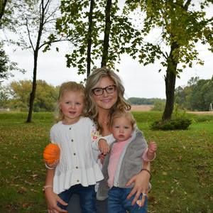 Meet your Posher, Kayla